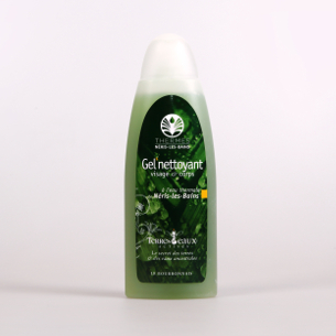 Le gel fluide dermo-nettoyant